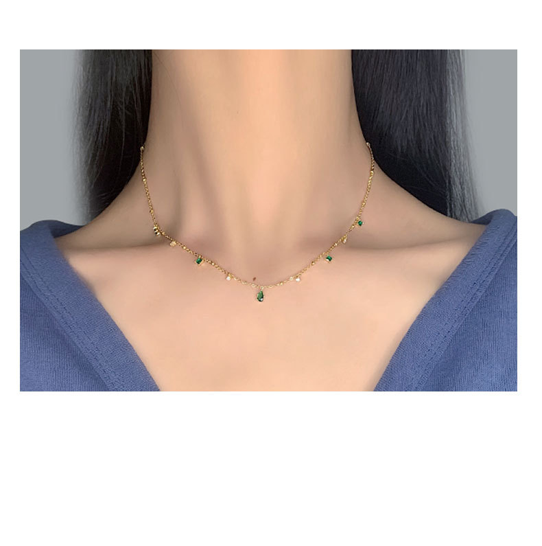 Stunning Water Drop Emerald Zircon Necklace - Generous Design & Elegance - Image 10