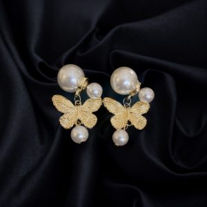 Vintage Butterfly Pearl Stud Earrings - Dual-Wear Style for Elegant Looks
