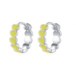 Compact Epoxy Rainbow Love Ear Clip - Stylish and Eye-Catching Accessory