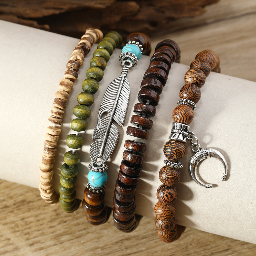 Chic Bohemian Feather Crescent Wooden Bead Bracelet for Stylish Looks - Image 4