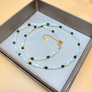 Stunning Silver Natural White Shell & Black Agate Beaded Necklace - Niche