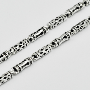 Stylish 925 Silver Men's Necklace - Thick Long Clavicle Chain for Retro Fashion & All-Match Sweater Looks